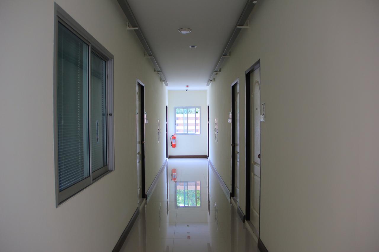 Thani Residence Чонбури Экстерьер фото