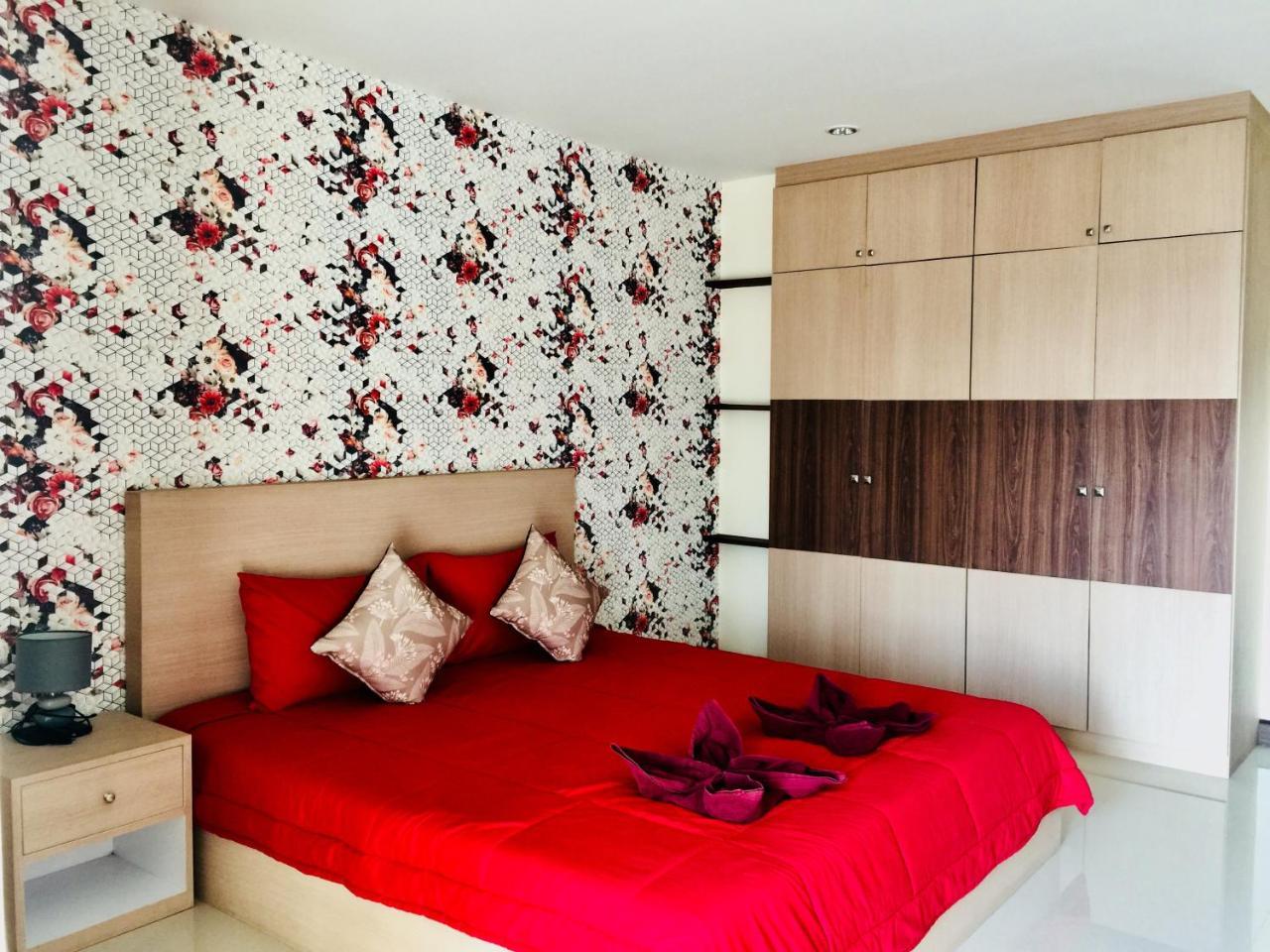 Thani Residence Чонбури Экстерьер фото